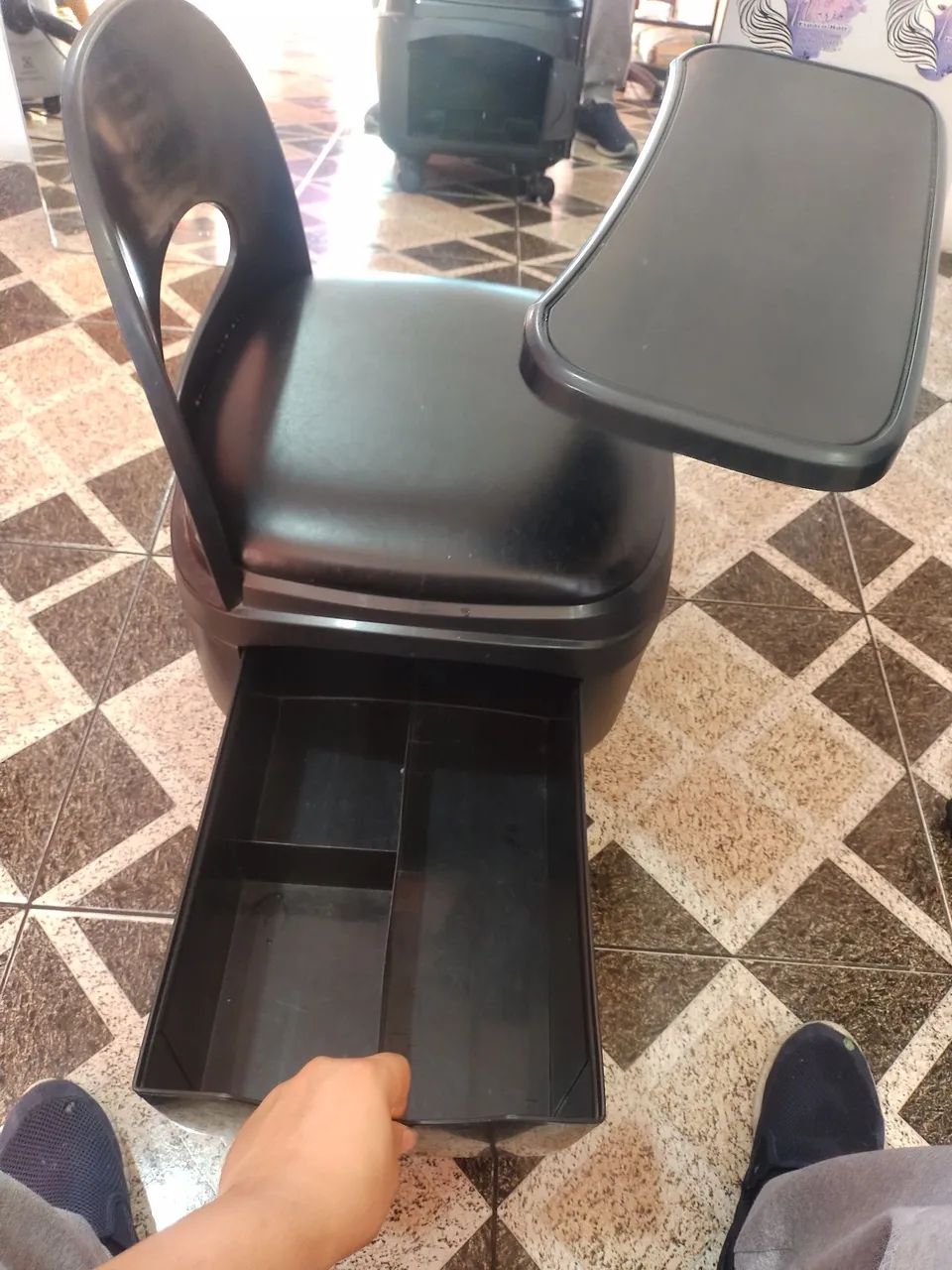 Cadeira de manicure  - Foto 2