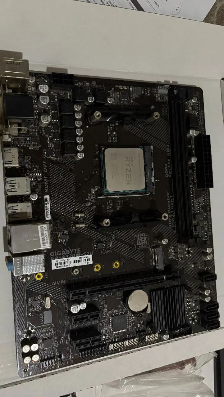 AMD Ryzen 7 1700 + gigabyte A320m ddr4 am4 suporte 
