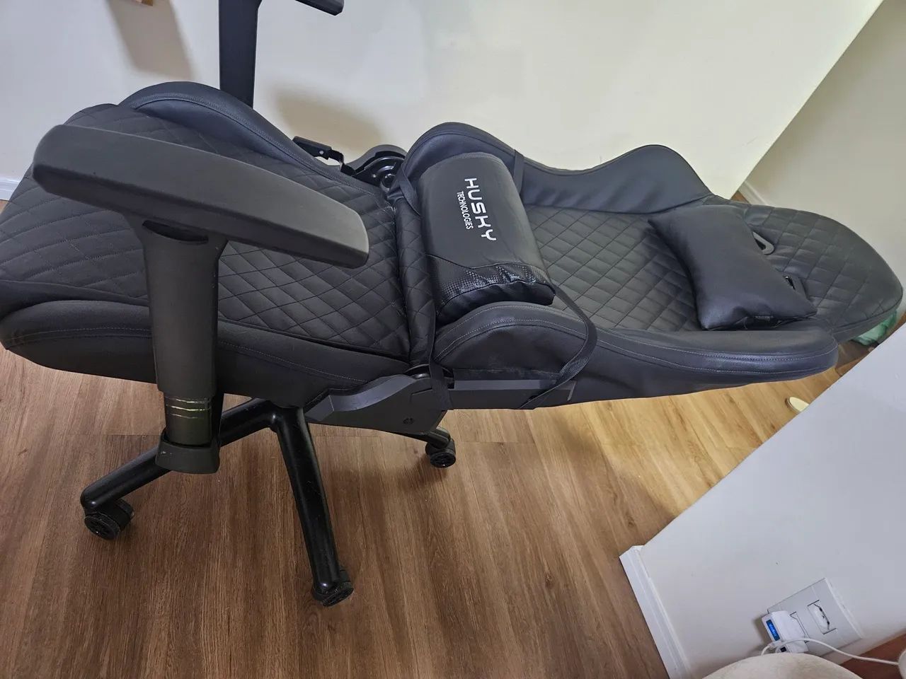 Cadeira gamer Husky  - Foto 4