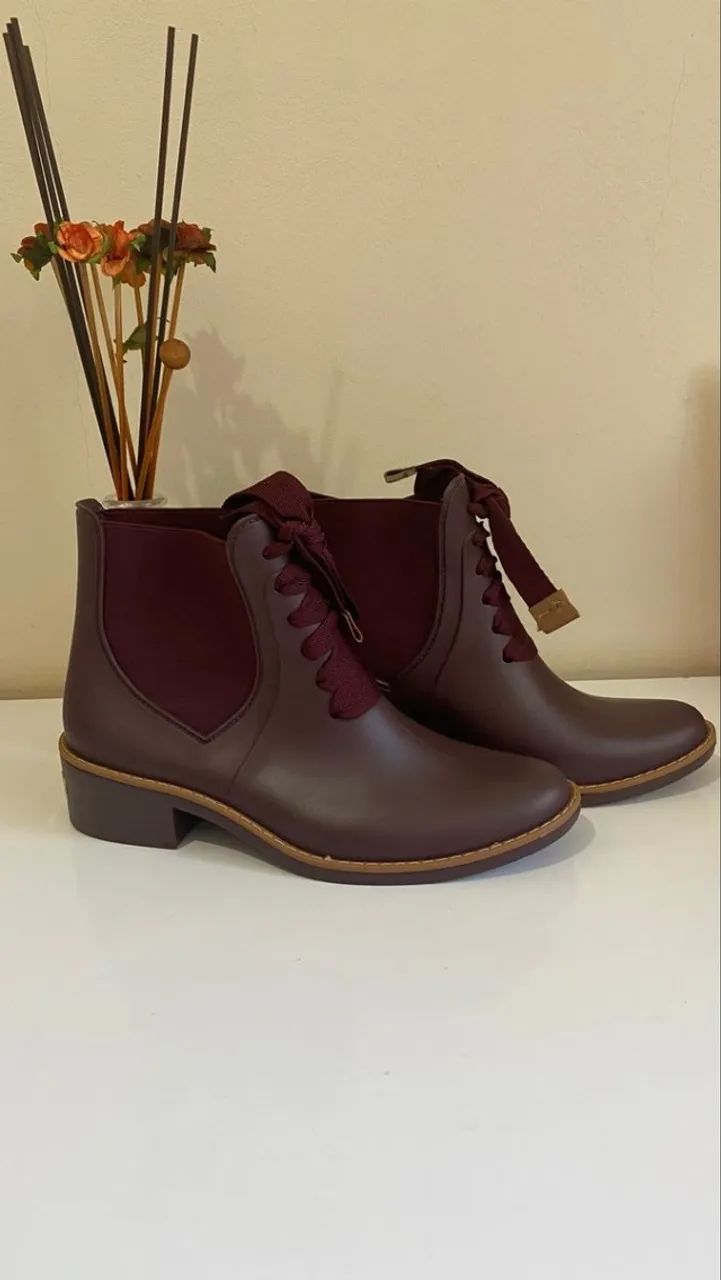 Bota Vinho Colcci 35/36