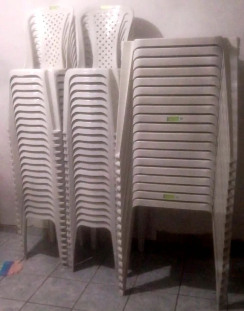 Mesa + 4 cadeiras