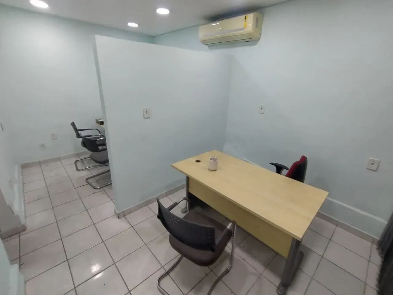 Sala Comercial a poucos metros do BRT e Estação de Trem da Penha! - Foto 5