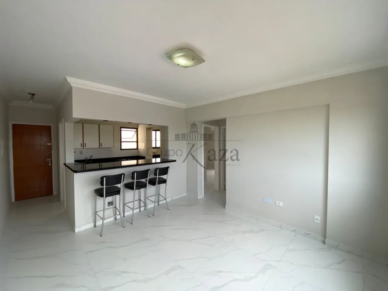 Apartamento - Jardim das Indústrias - Edifício Itamambuca - 2 Dormitórios - 60m². - Foto 2