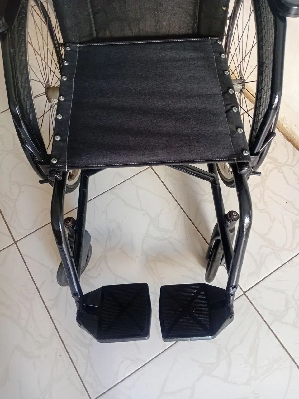 Cadeira de rodas  - Foto 3