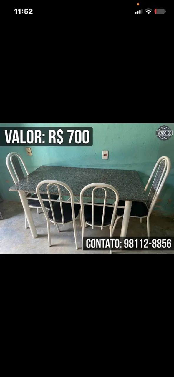 MESA DE MÁRMORE COM 4 cadeiras 