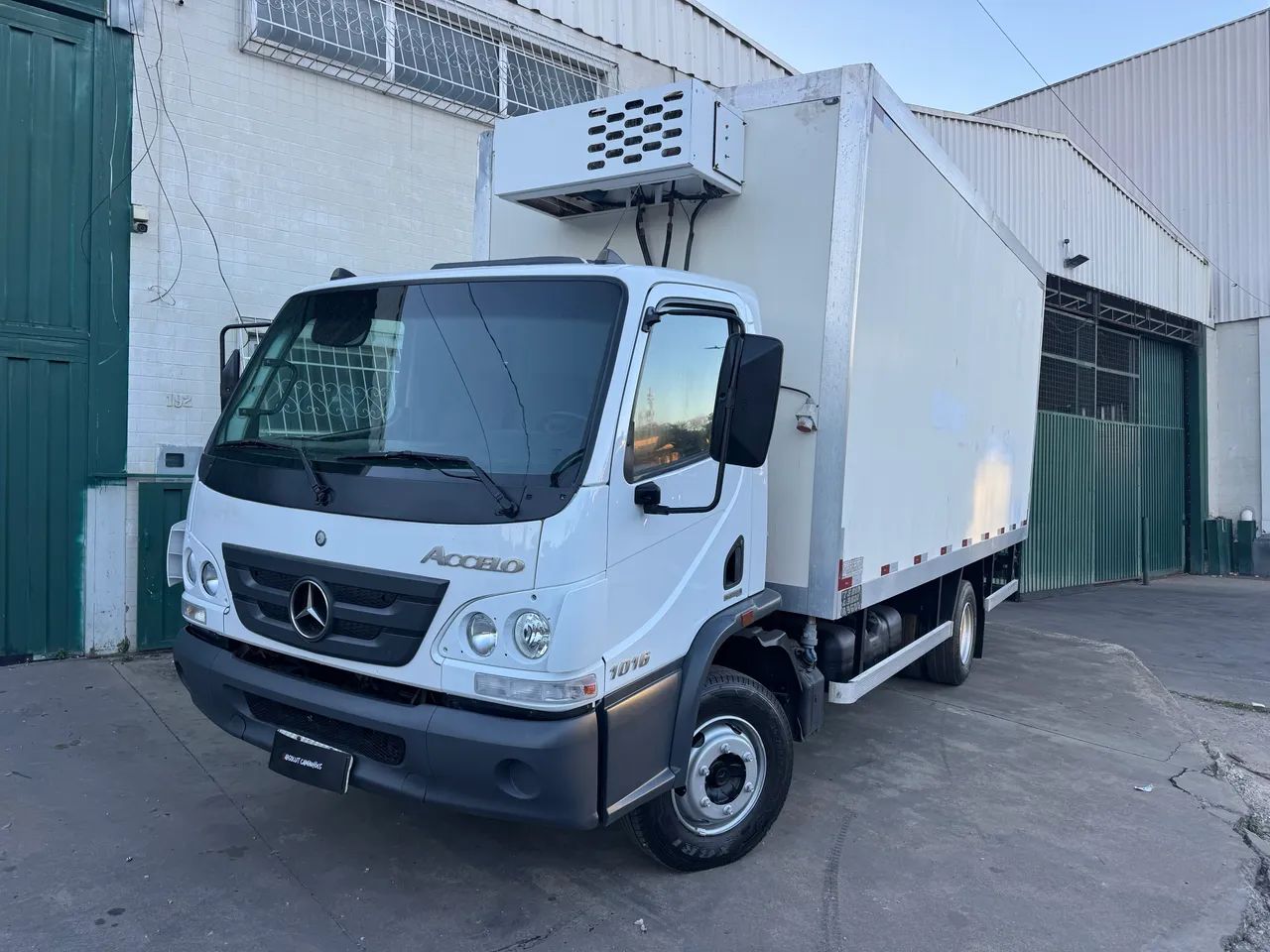 Mb 1016 Accelo Bau refrigerado - Foto 2