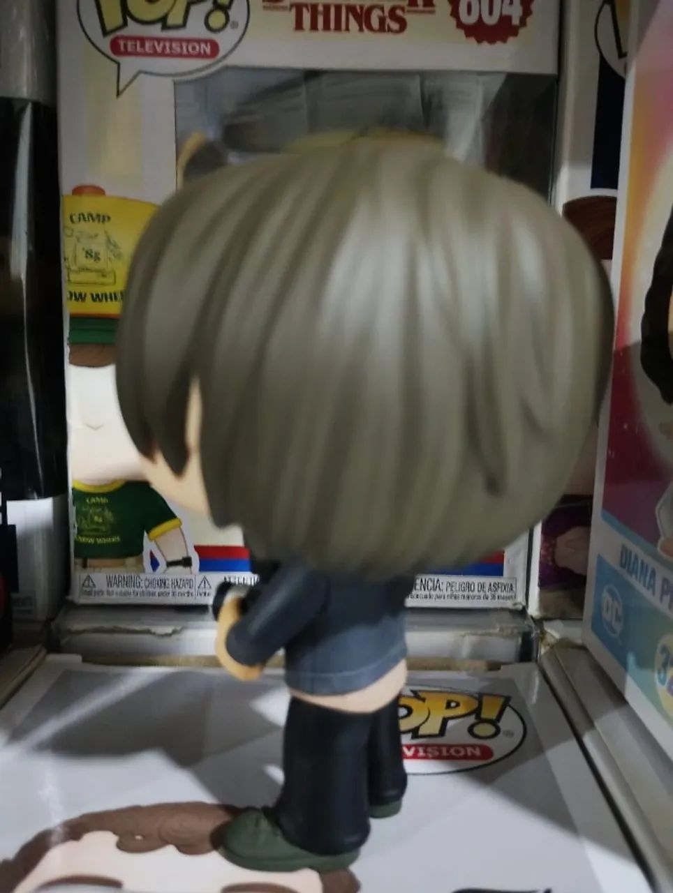 funko pop stranger things jonathan 513 sem caixa - Foto 4