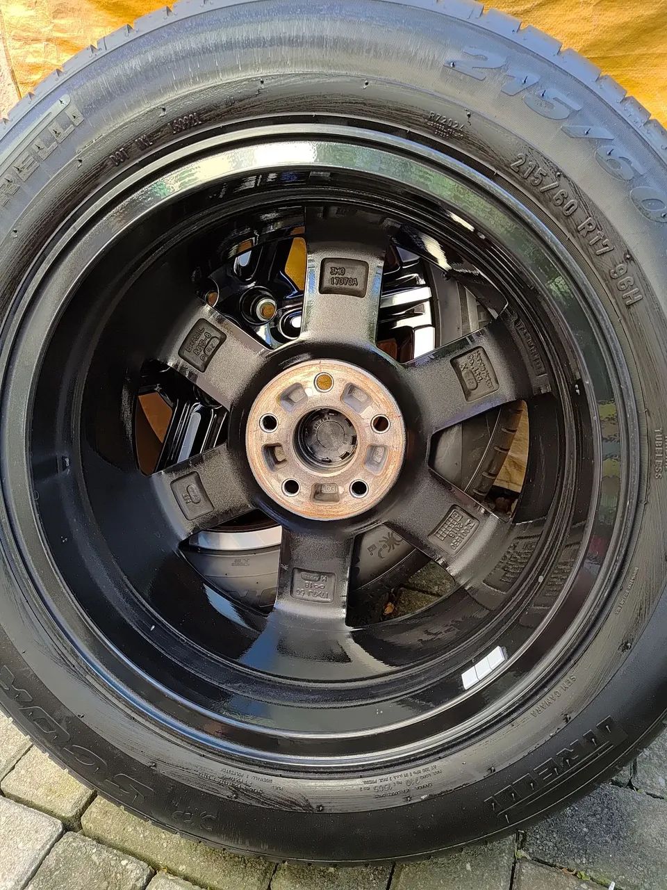 Rodas novas aro 17 + pneus Pirelli Scorpion 215x60x17 novos - Foto 2