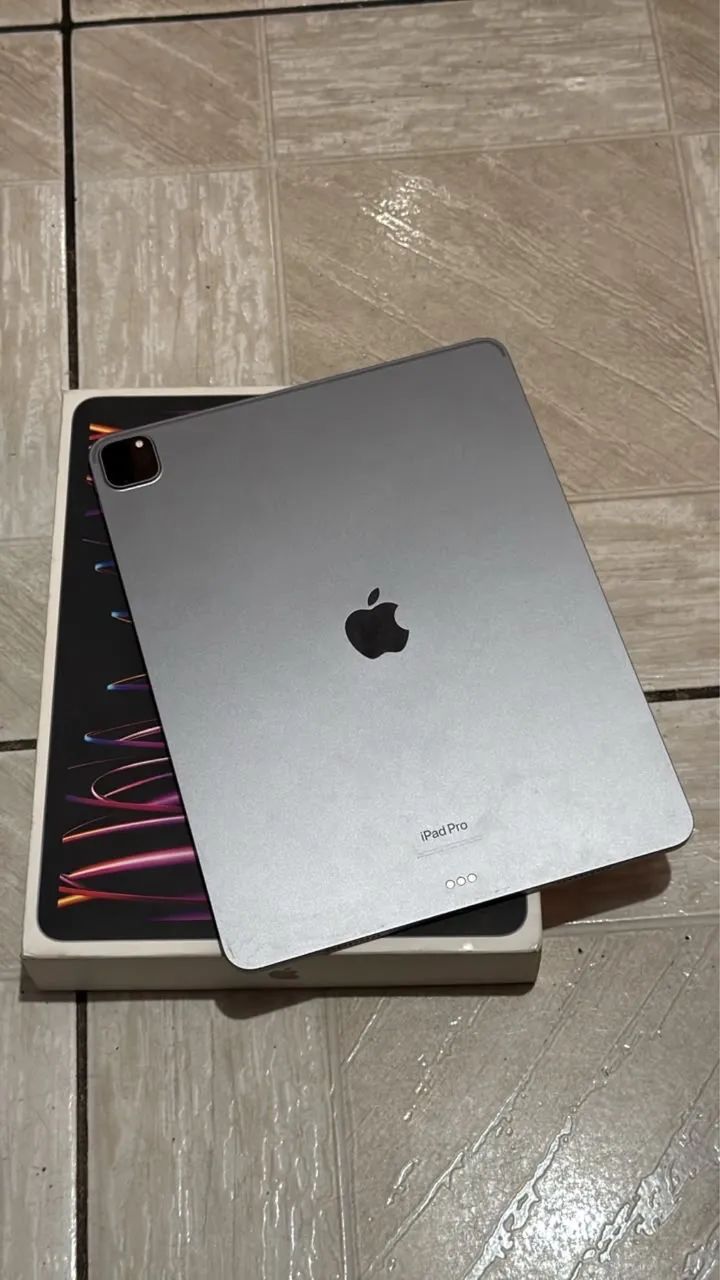 Ipad pro 6 geração M2 12.9 polegadas 