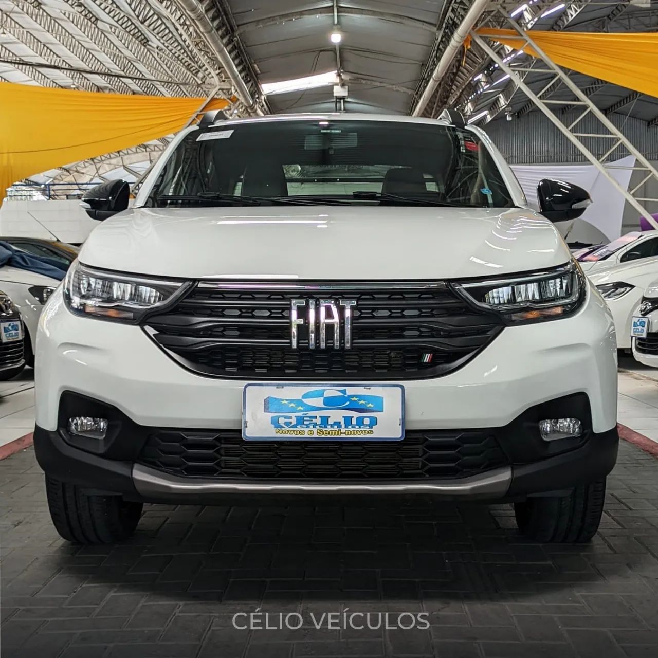 Fiat Strada Volcano 1.3 Flex 8V CD 2026 - Foto 3
