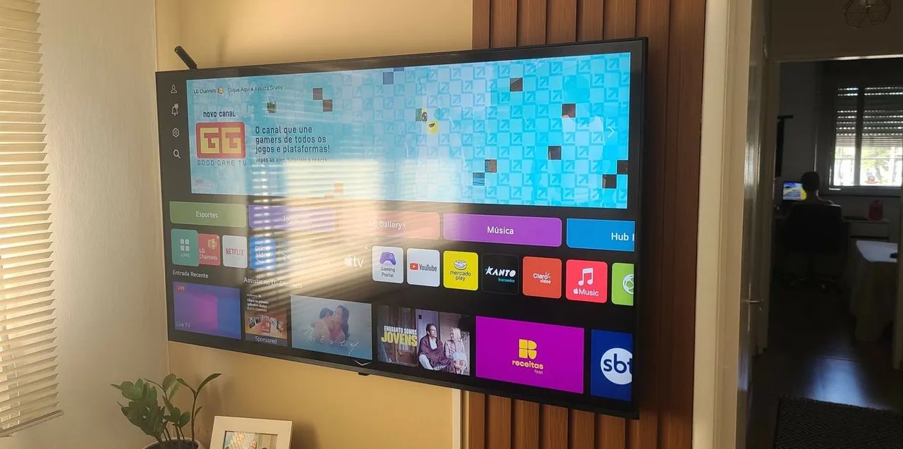 Tv 55 polegadas novinha