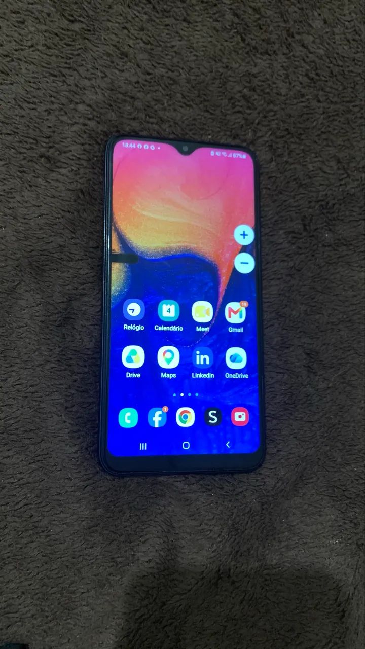 SAMSUNG A10 - Foto 3