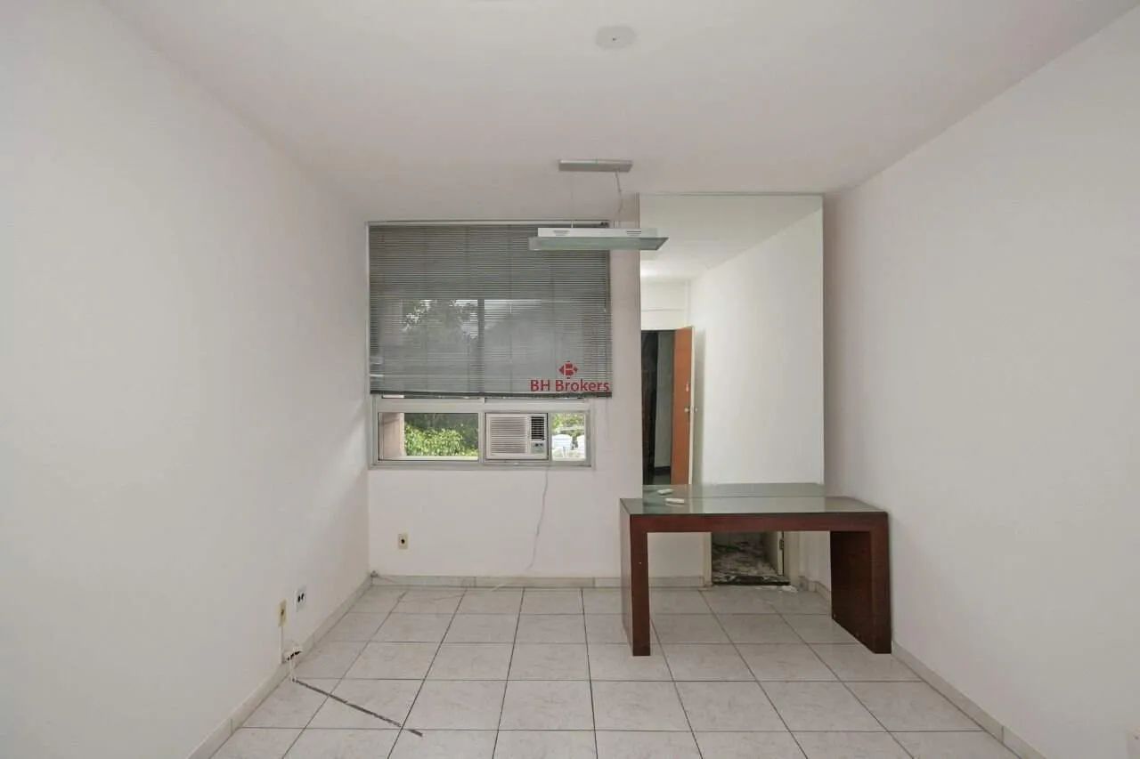 SALA COMERCIAL COM VAGA DE GARAGEM NA AVENIDA RAJA GABAGLIA - Foto 4