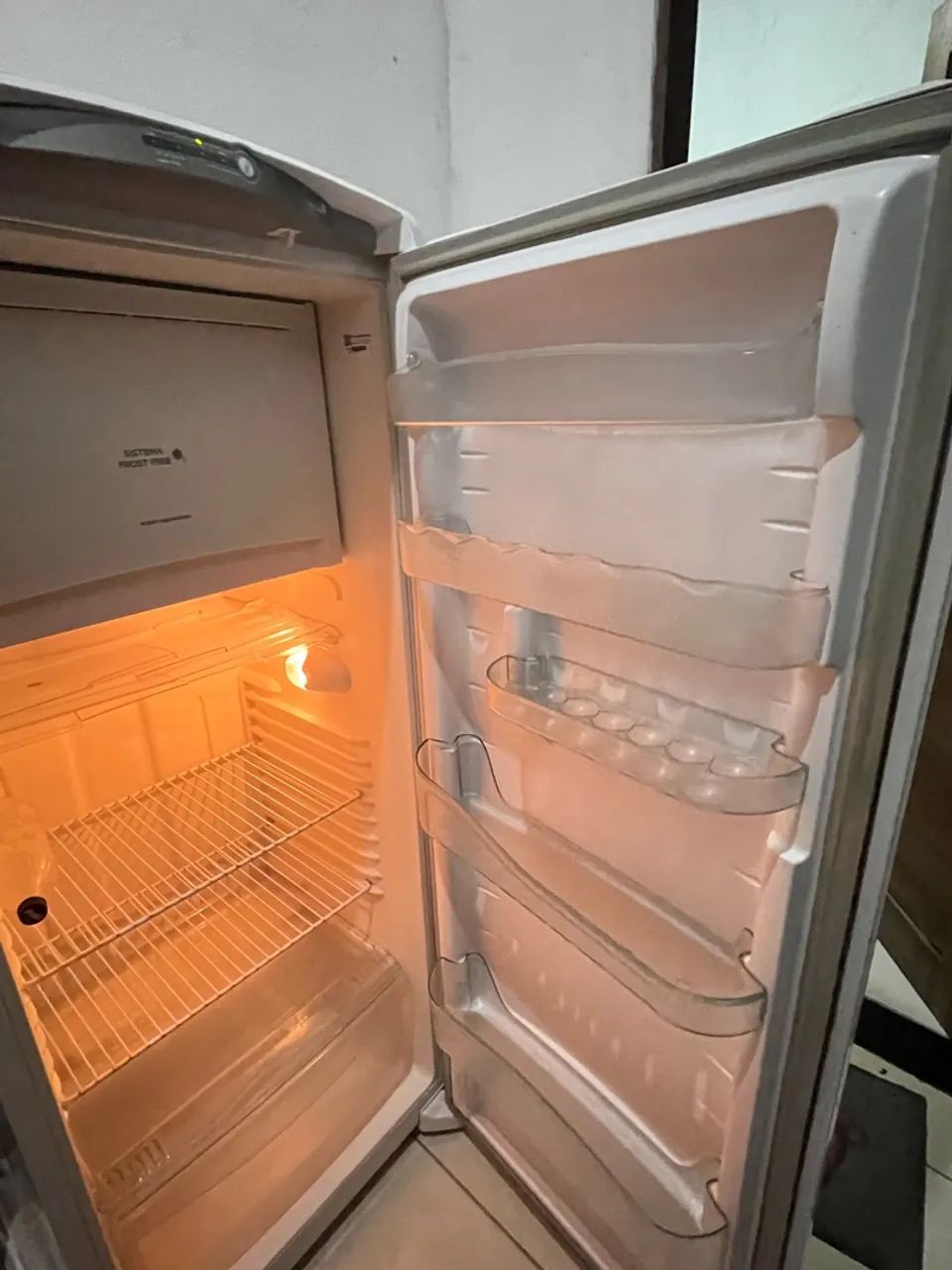 Vendo uma boa geladeira - Foto 2