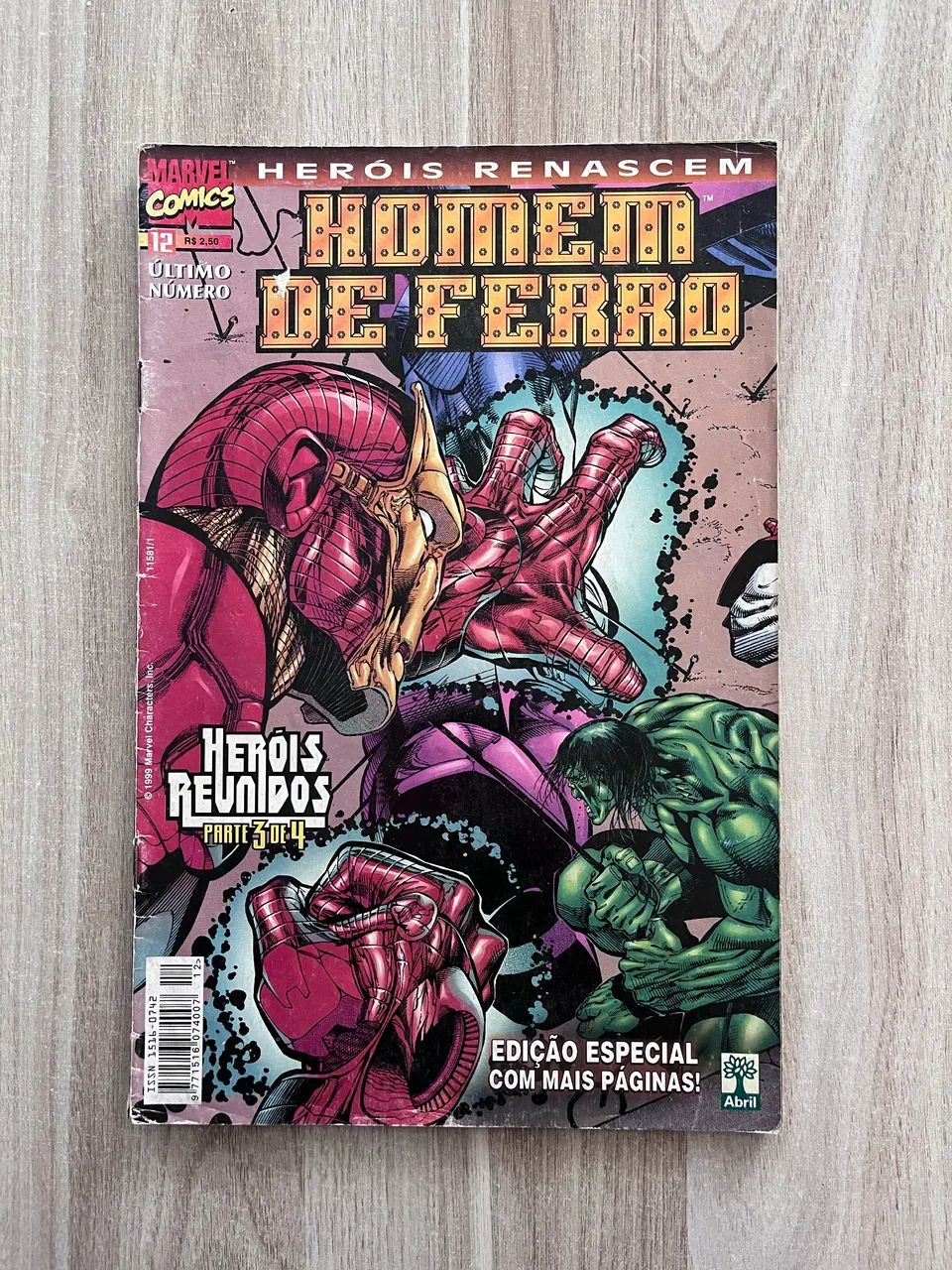 HQ Marvel Heróis Renascem - Homem de Ferro - Foto 2