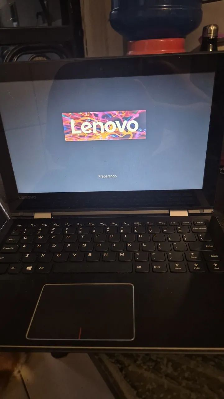 Notebook lenovo 2em1 vira tablet  - Foto 2