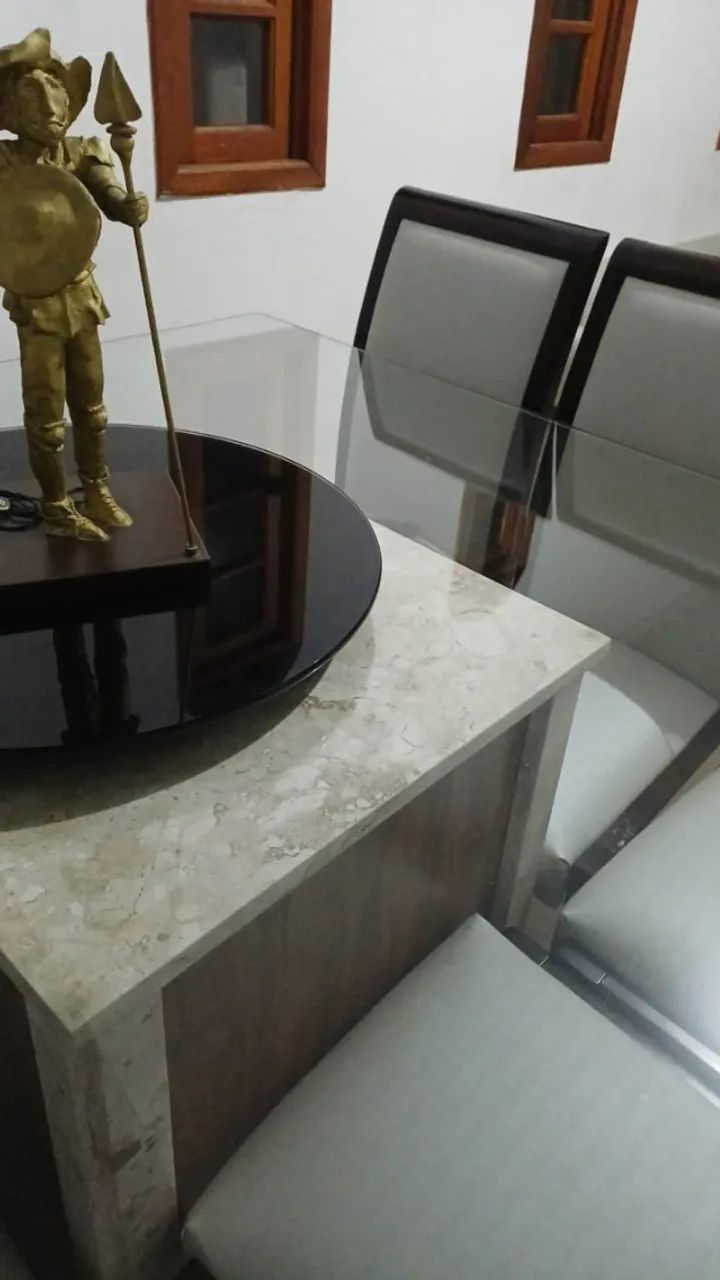 Mesa de Jantar com 8 Lugares - Foto 2