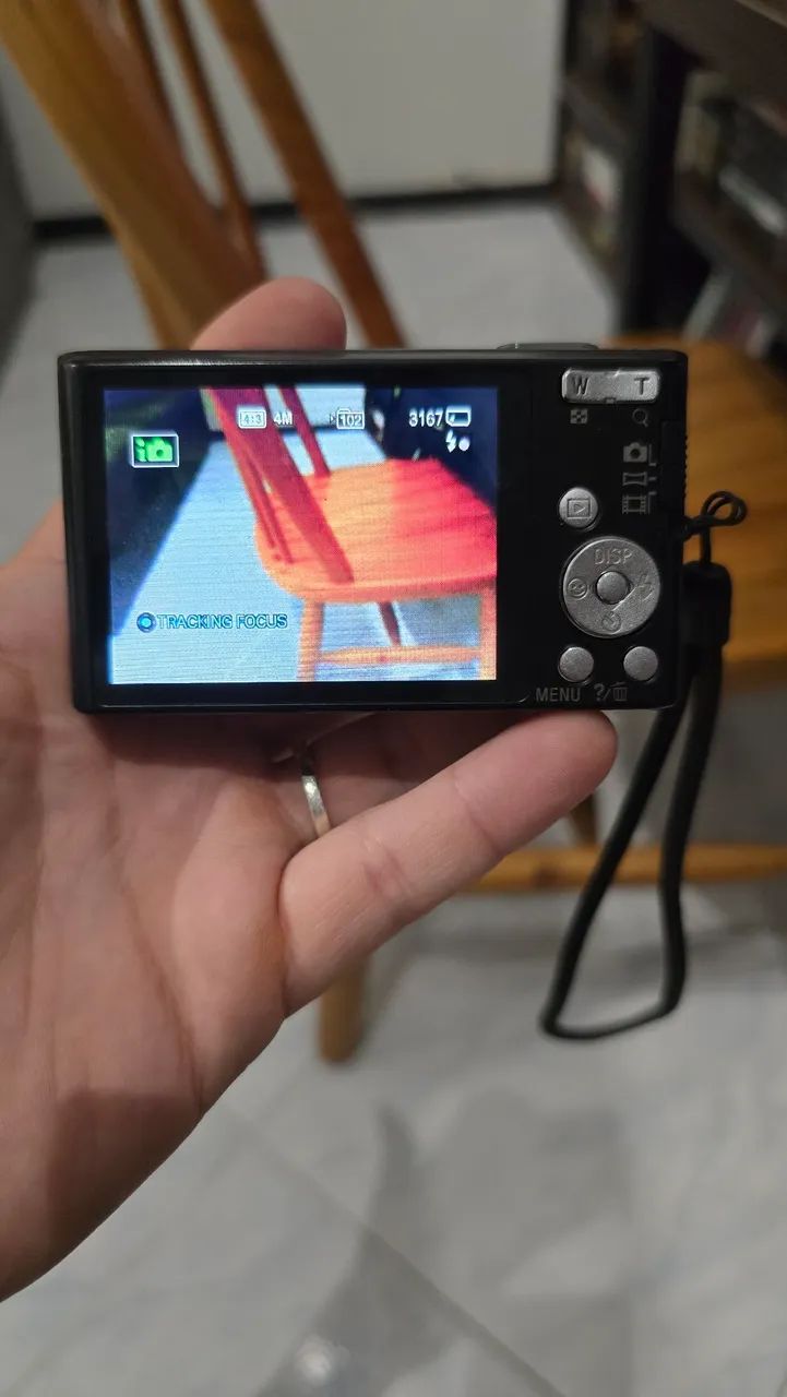 Câmera Sony Cyber-Shot 16.1 MP  - Foto 2