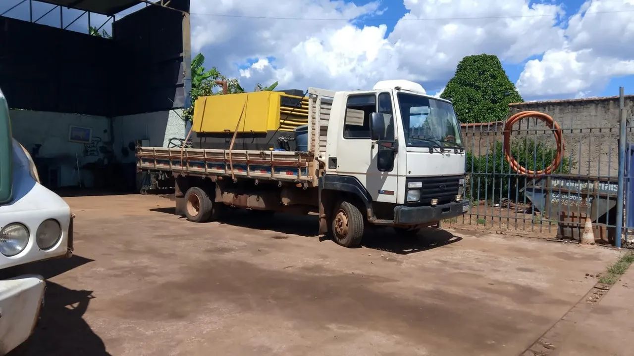 Ford cargo  - Foto 2