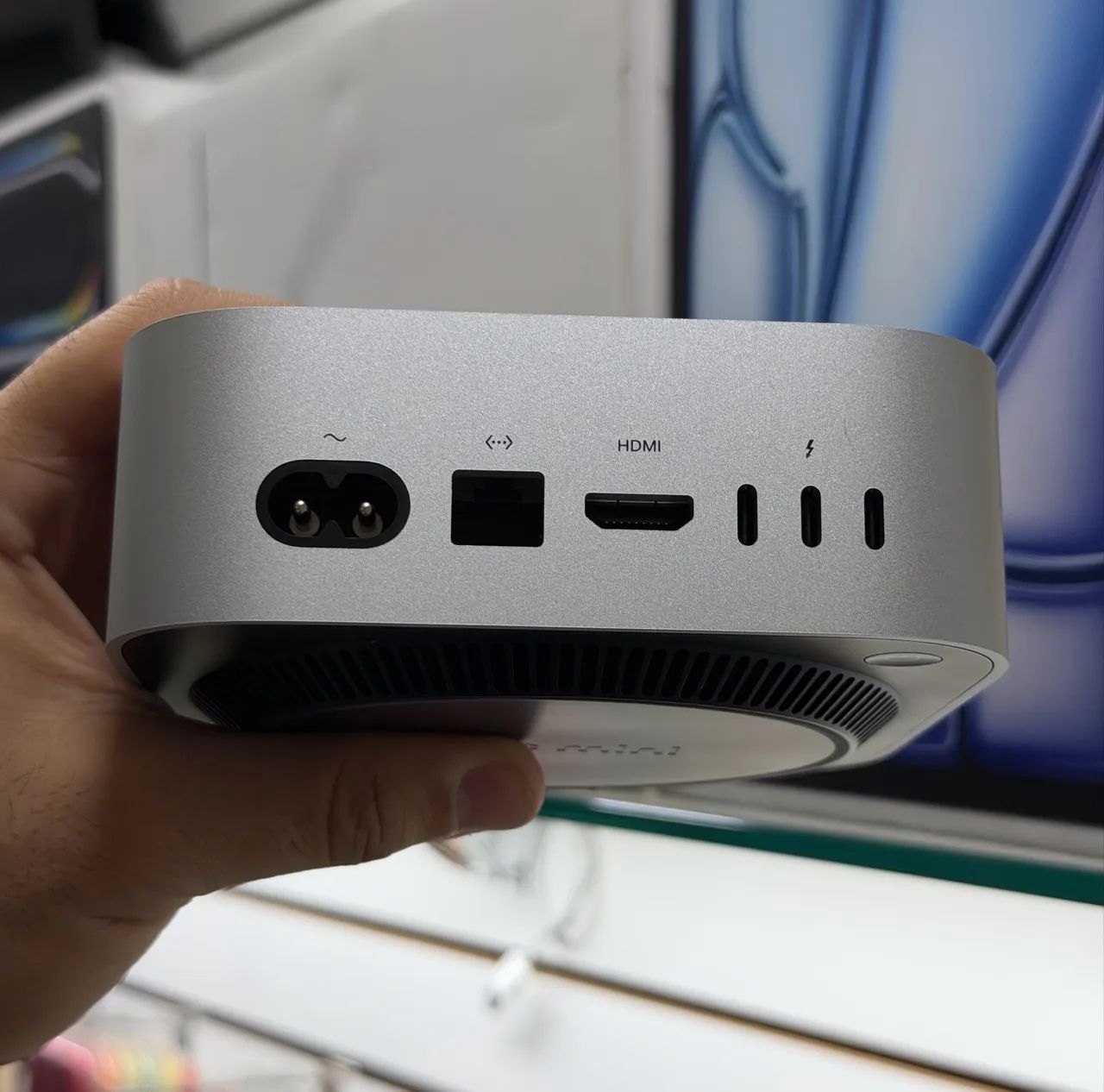 Mac mini m4 16gb / 256gb garantia Apple até: 18/11/2026 LOJA