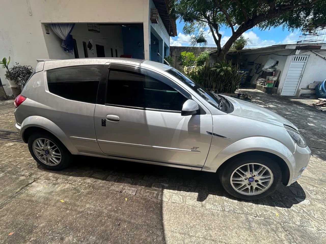 Ford KA 1.6 8V Flex 3P 2010 - Foto 5