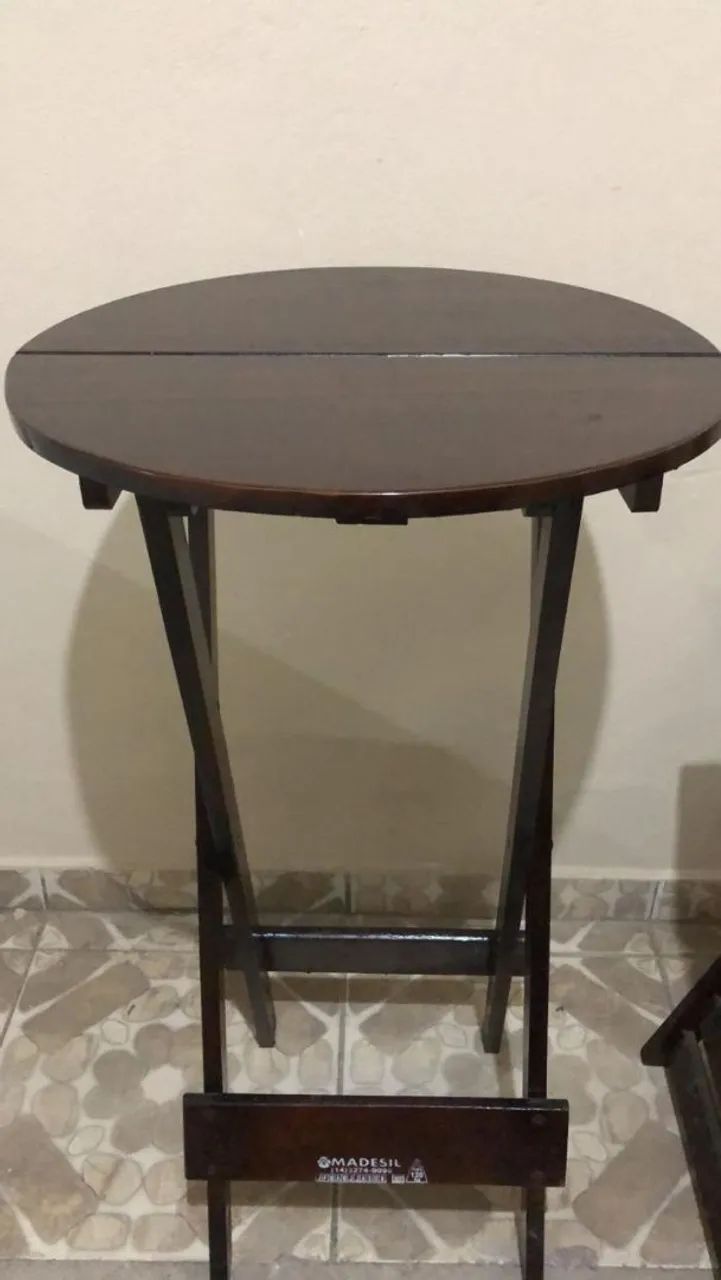 Conjunto de mesa bistrô, 1 mesa duas cadeiras.  - Foto 3
