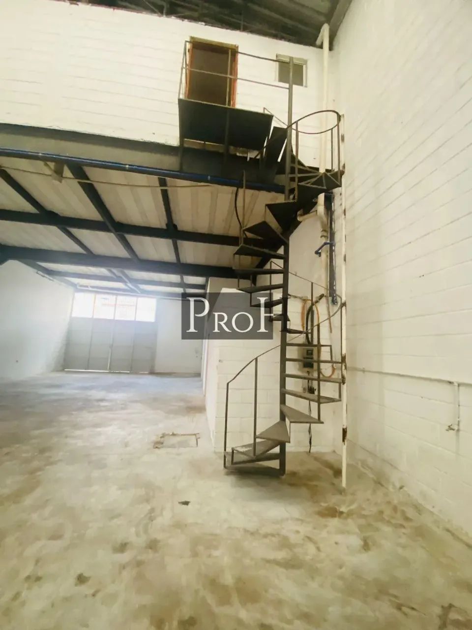 Galpão 715 m²  R$ 2.500.000,00 - Foto 5