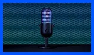 Microfone Razer Seiren V3 Chroma preto com conectividade USB RGB Lacrado