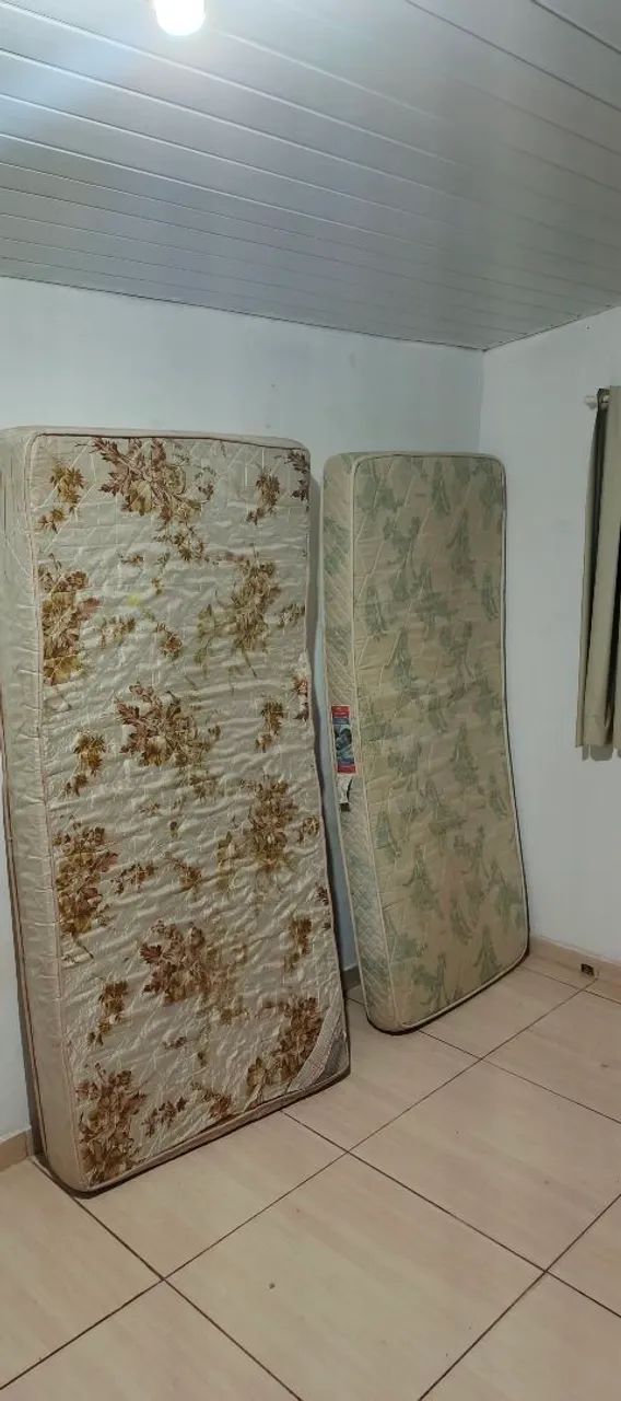 Colchões bem conservados D33 - Foto 2