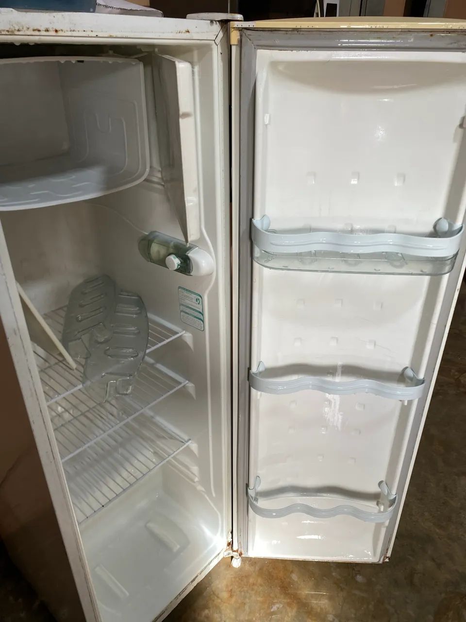 Geladeira cônsul
