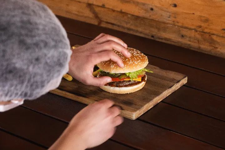 Aux de Cozinha - 6 horas/dia