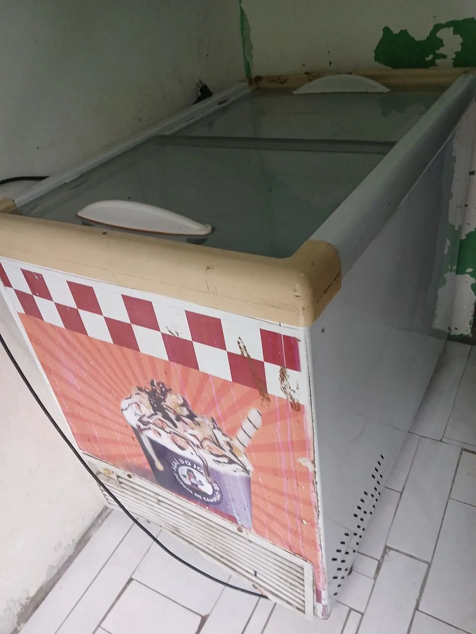 Vende-se freezer da marca esmaltec  - Foto 2