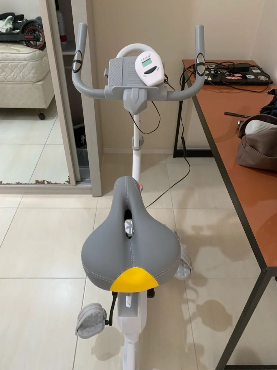 Bicicleta Ergométrica / Spinning - Foto 4