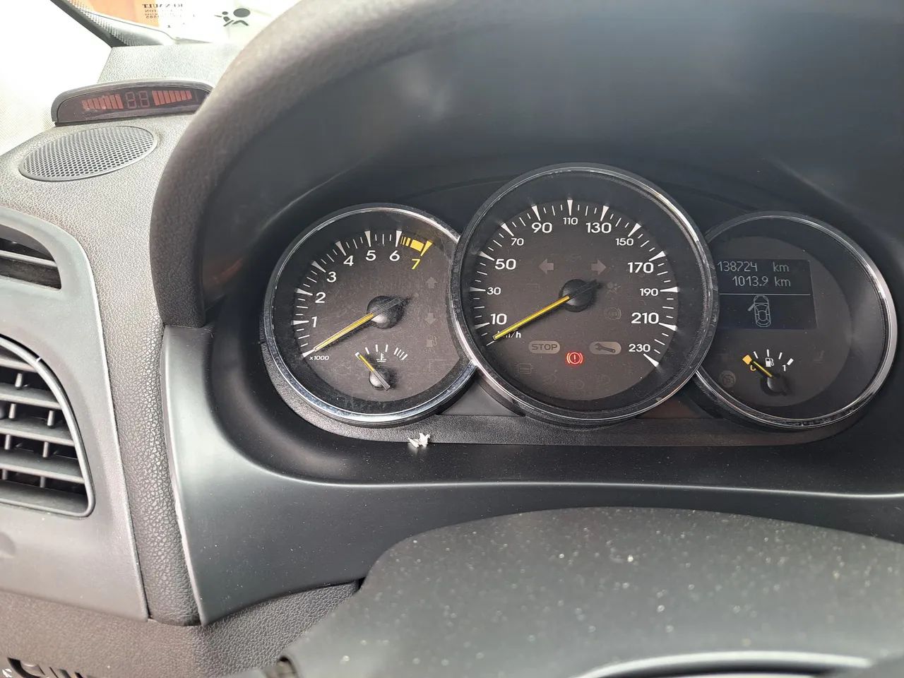Renault Fluence FLUENCE Sed. Dynamique 2.0 16V FLEX Mec. 2014