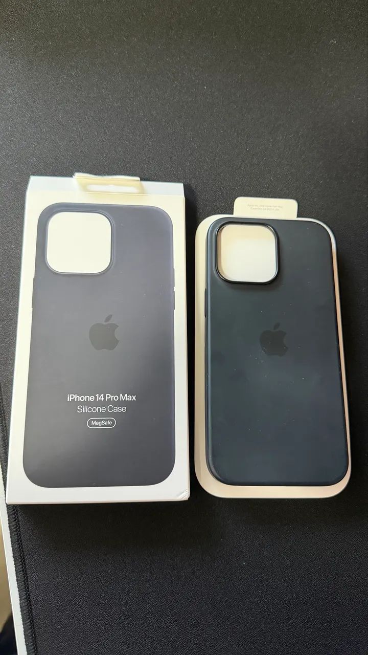 Capa Apple iPhone 14 Pro Max silicone preto
