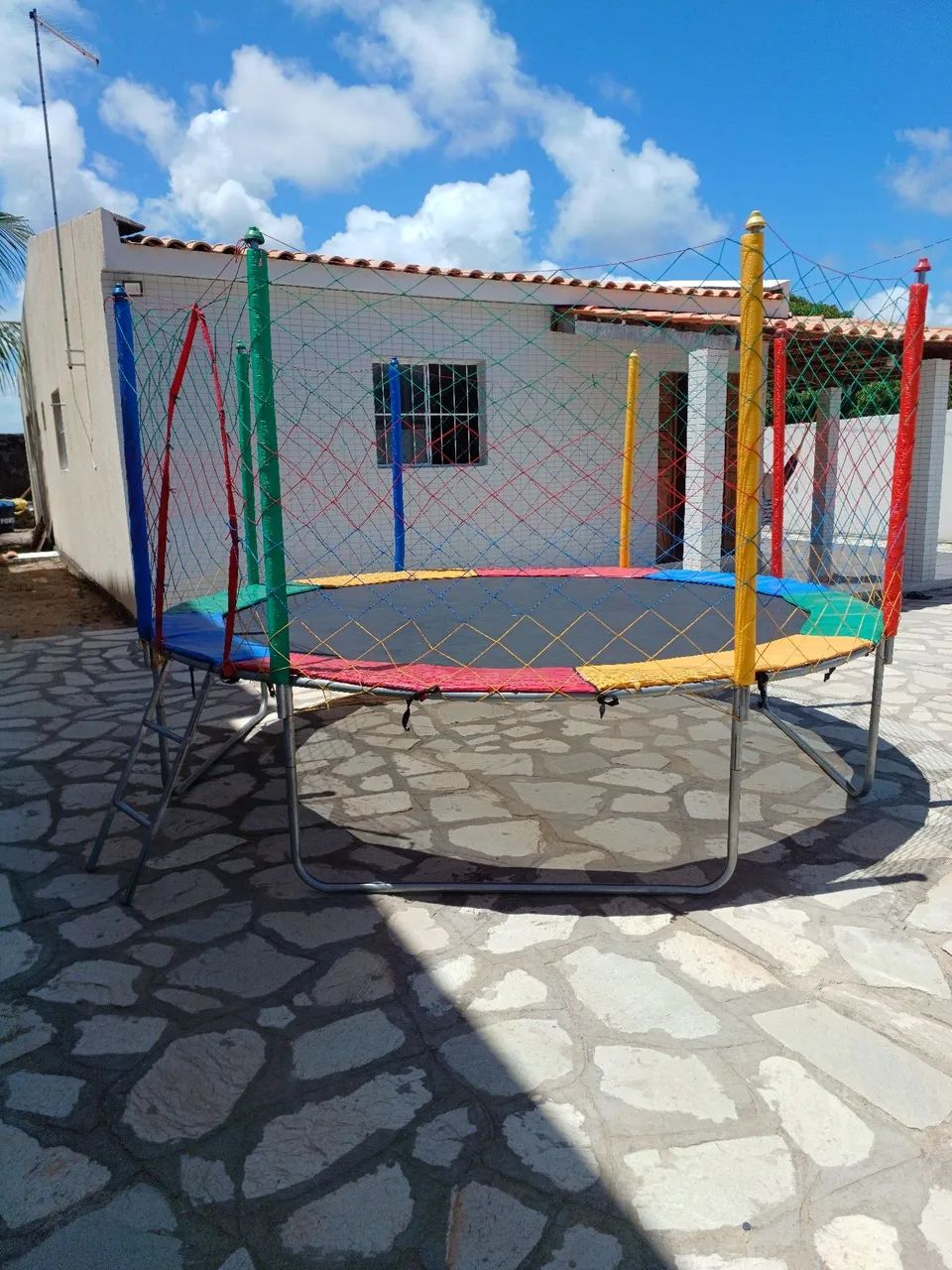 VENDO PULA-PULA (CAMA ELÁSTICA) 3.10 MTS - Foto 2