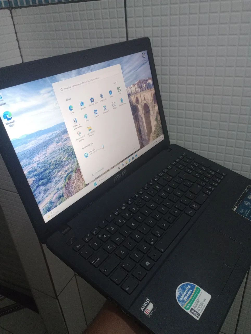 Notebook ASUS, 6 de Ram  - Foto 3