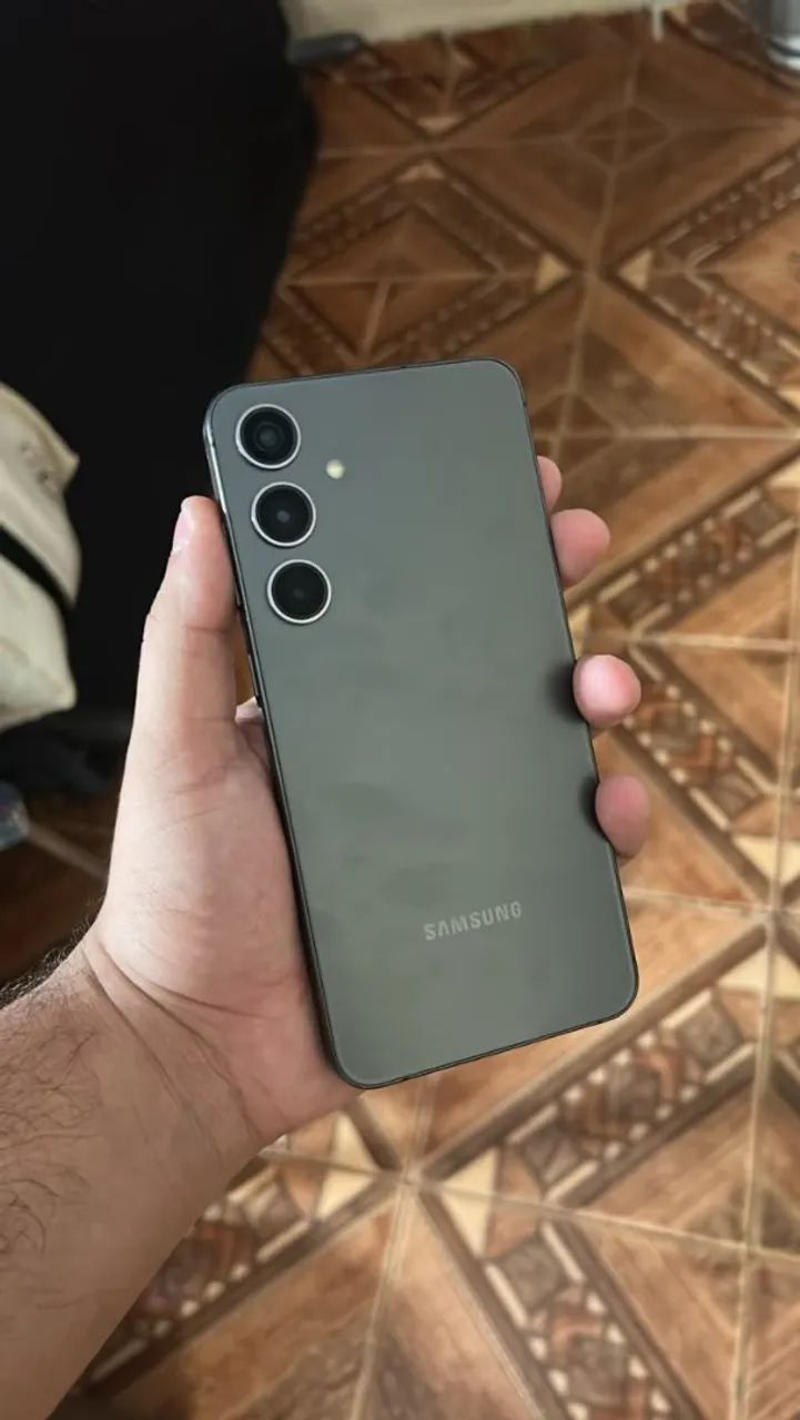 Samsung S24 plus+ - Foto 2