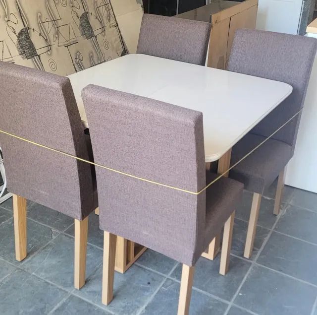 Mesa nova com 4 cadeiras - Foto 5