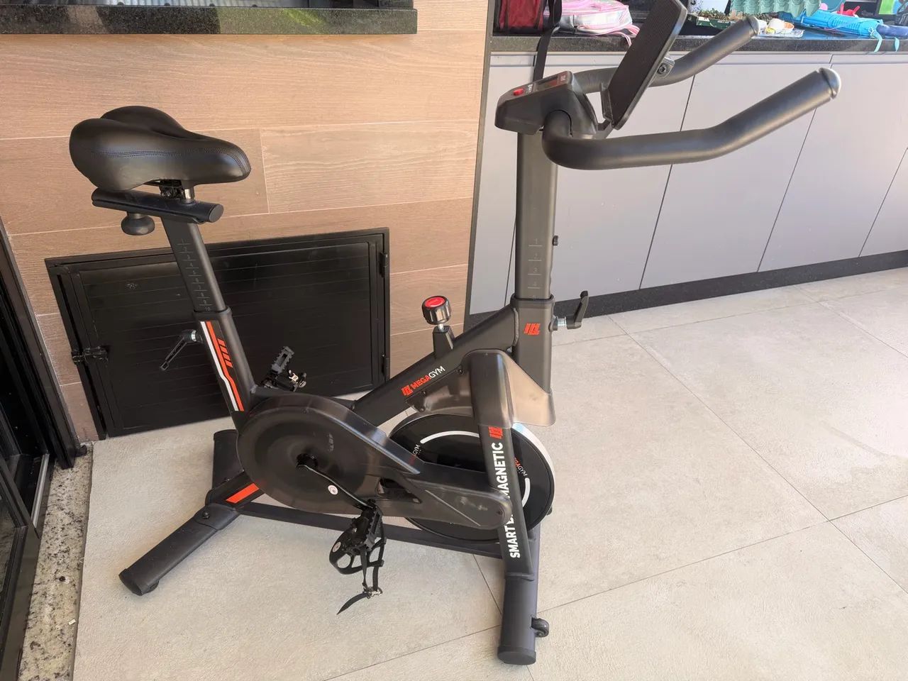  Bicicleta ergométrica 