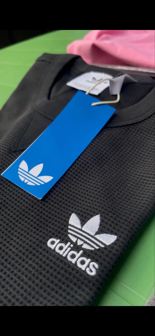 Camiseta adidas
