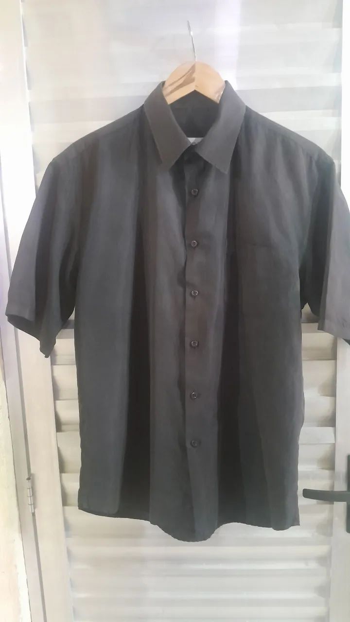 Camisa social preta manga curta. - Foto 4