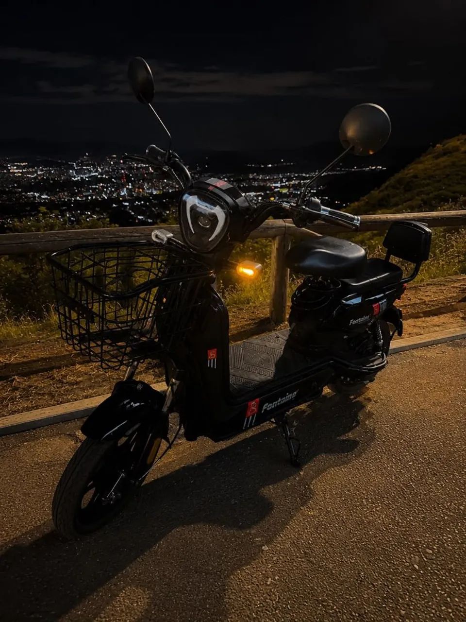 Scooter elétrica 1000W - Praticamente nova