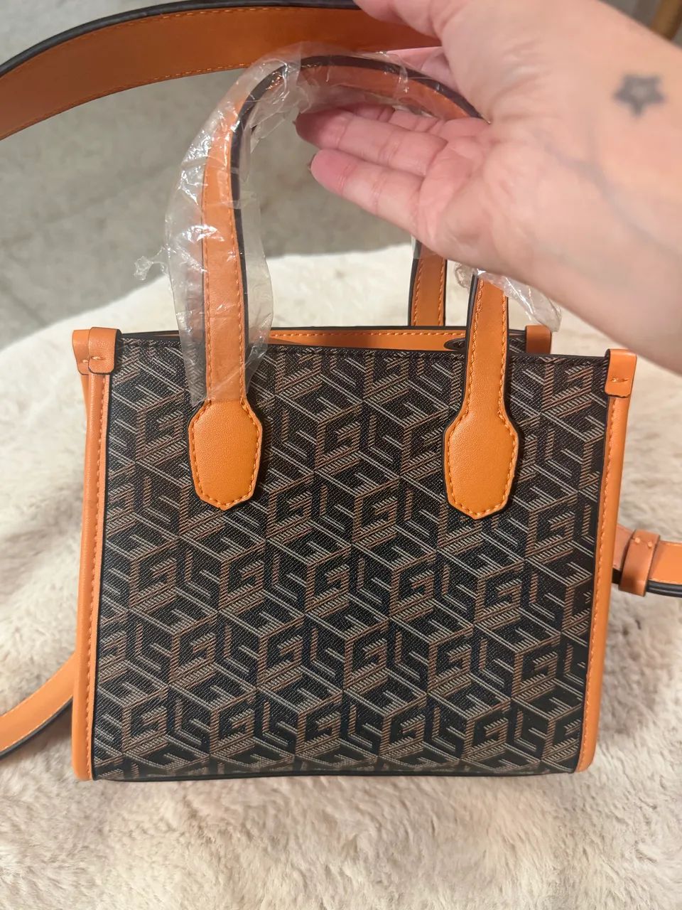 Bolsa Guess original  - Foto 2