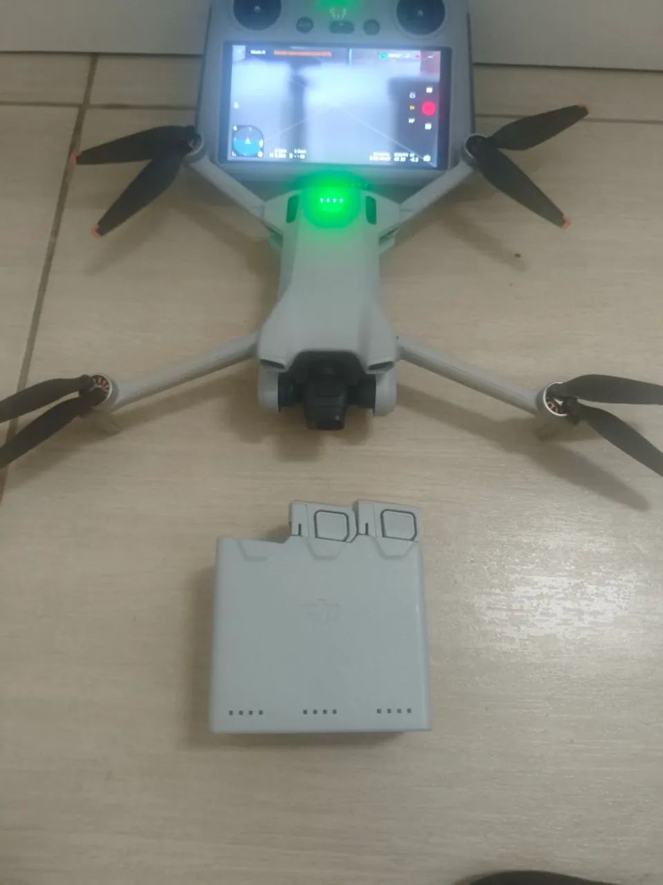 Mini 3 DJI Combo Fly More - Foto 2