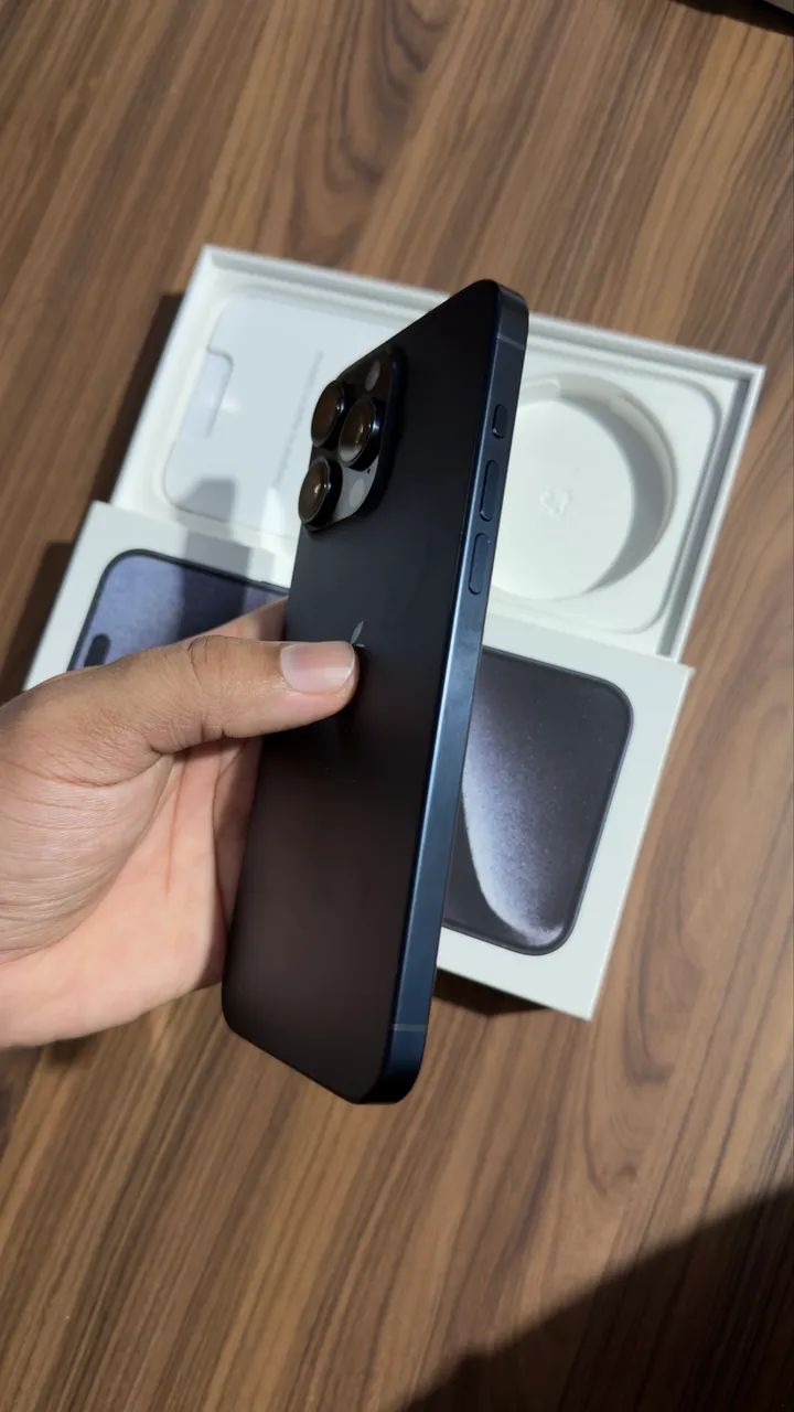 iPhone 15 PRO MAX - 256GB - Foto 2