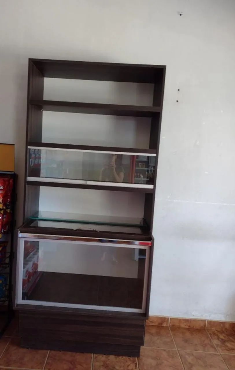 Vendo expositor de pão 