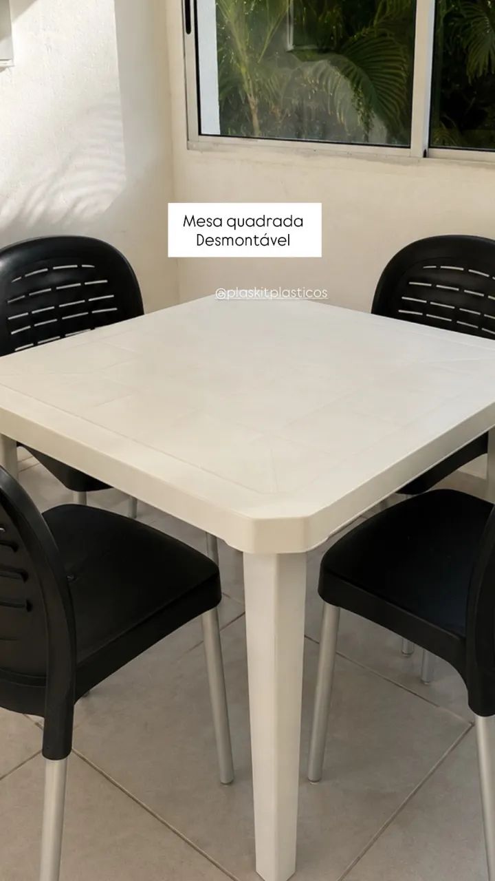 Mesa quadrada desmontavel 