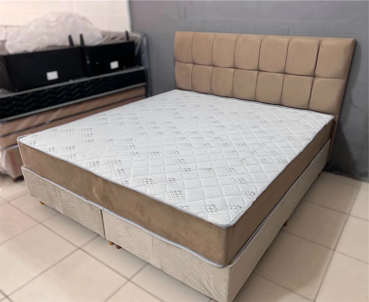CAMA SUPER KING MOLAS ENSACADAS 