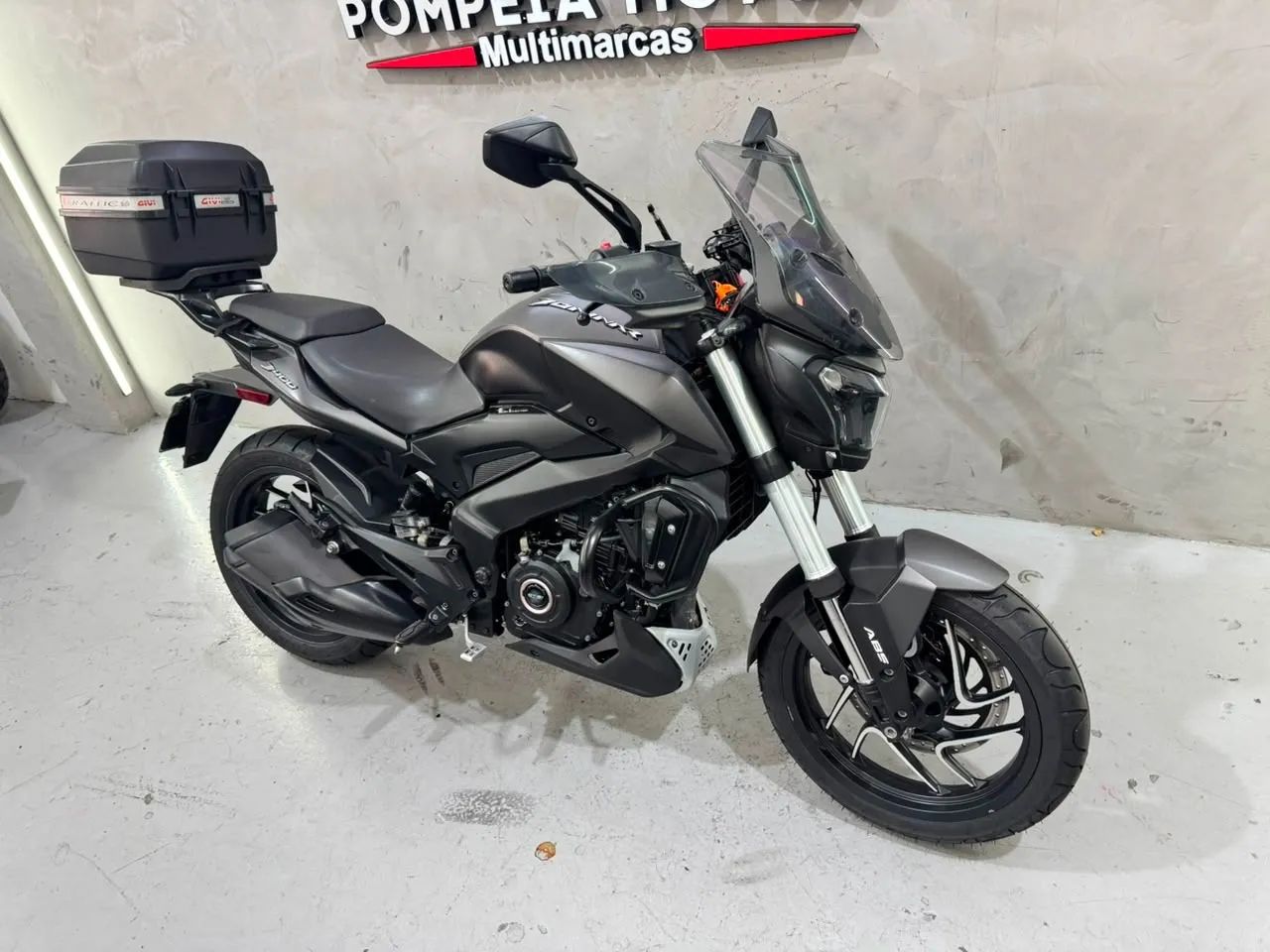 Bajaj Dominar 400 2024 - Foto 4
